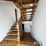 Homestay Danner Regau - Moeblierte Langzeit- & Monteurapartments Nahe Gmunden, Laakirchen, Salzburg & Wels I Vollmoebliert & Mit Parkplatz *