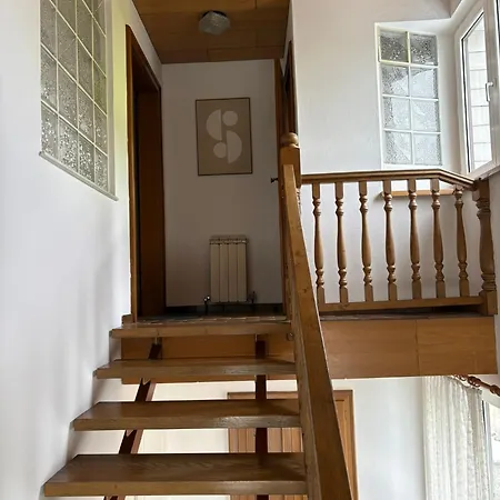 Danner Regau - Moeblierte Langzeit- & Monteurapartments Nahe Gmunden, Laakirchen, Salzburg & Wels I Vollmoebliert & Mit Parkplatz *