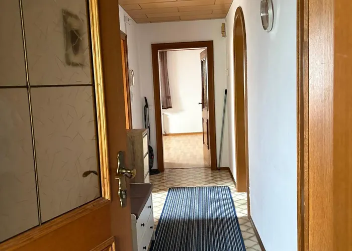 Danner Regau - Moeblierte Langzeit- & Monteurapartments Nahe Gmunden, Laakirchen, Salzburg & Wels I Vollmoebliert & Mit Parkplatz * Rutzenmoos