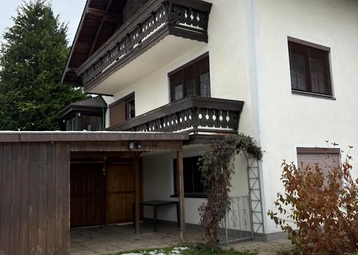 Danner Regau - Moeblierte Langzeit- & Monteurapartments Nahe Gmunden, Laakirchen, Salzburg & Wels I Vollmoebliert & Mit Parkplatz Privat bolig *