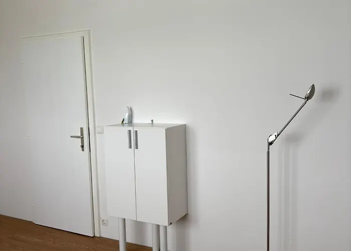 Danner Regau - Moeblierte Langzeit- & Monteurapartments Nahe Gmunden, Laakirchen, Salzburg & Wels I Vollmoebliert & Mit Parkplatz