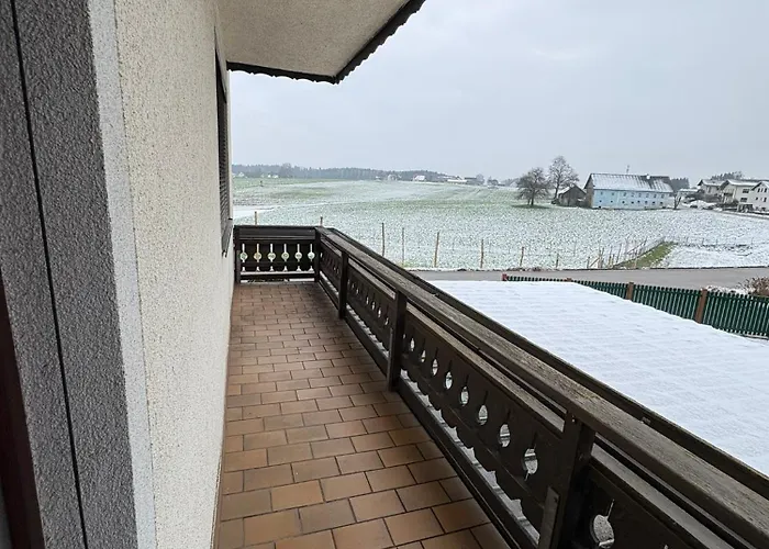 Danner Regau - Moeblierte Langzeit- & Monteurapartments Nahe Gmunden, Laakirchen, Salzburg & Wels I Vollmoebliert & Mit Parkplatz Rutzenmoos